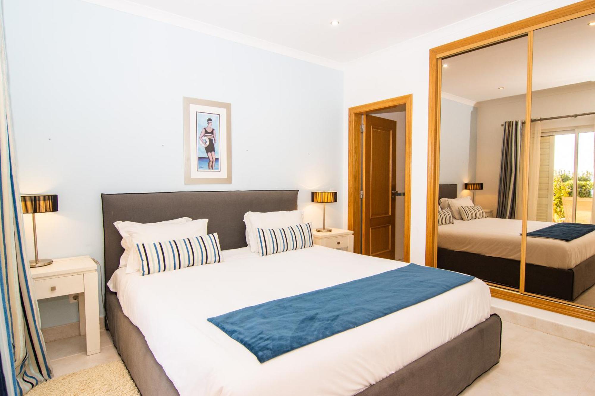 The View - Santo Antonio Villas, Golf & Spa Salema Bagian luar foto