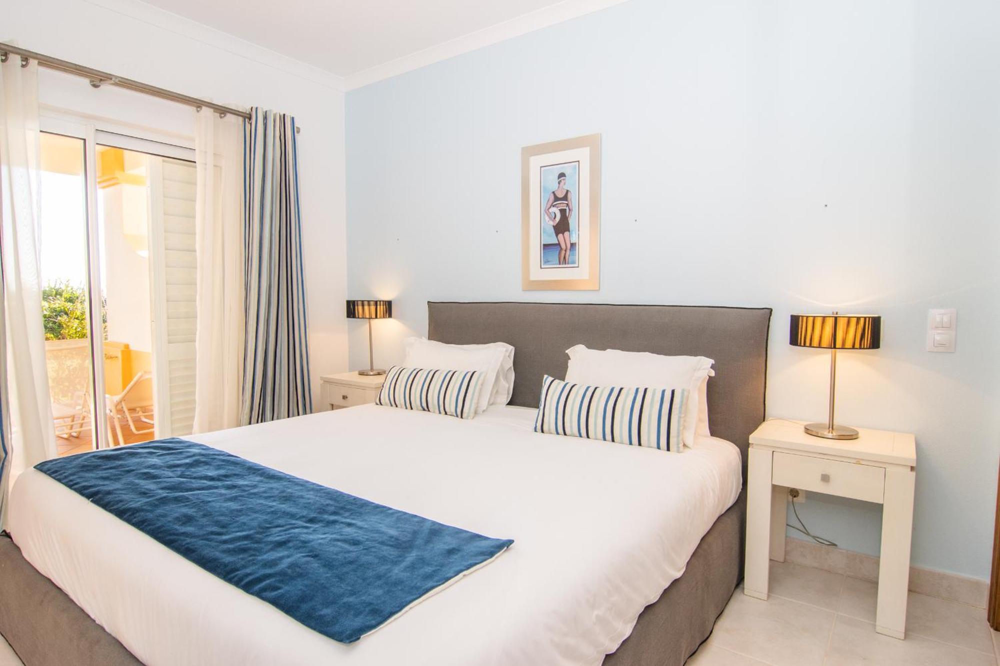 The View - Santo Antonio Villas, Golf & Spa Salema Bagian luar foto