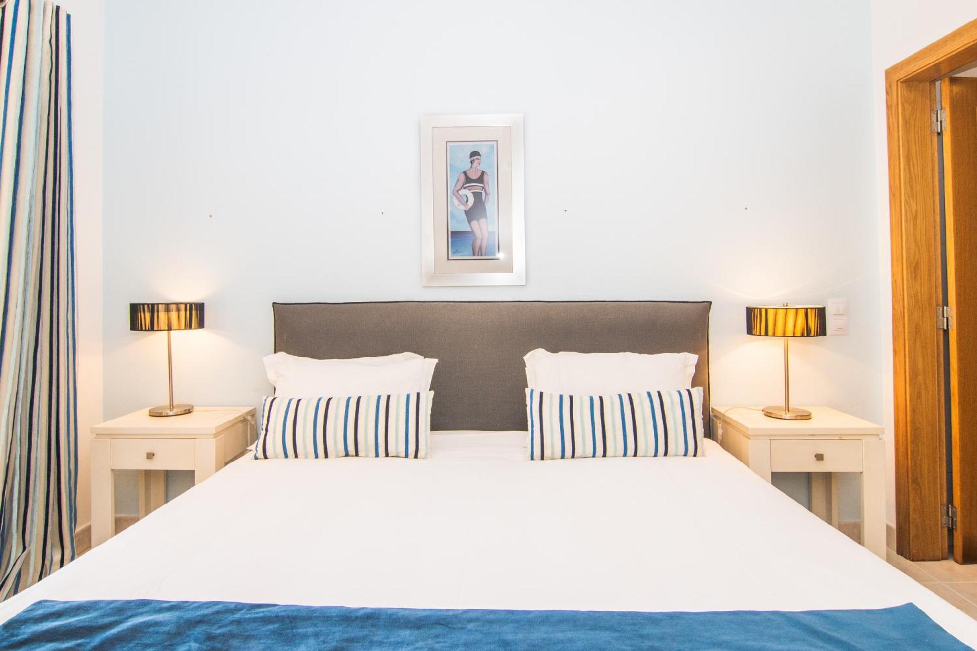 The View - Santo Antonio Villas, Golf & Spa Salema Bagian luar foto