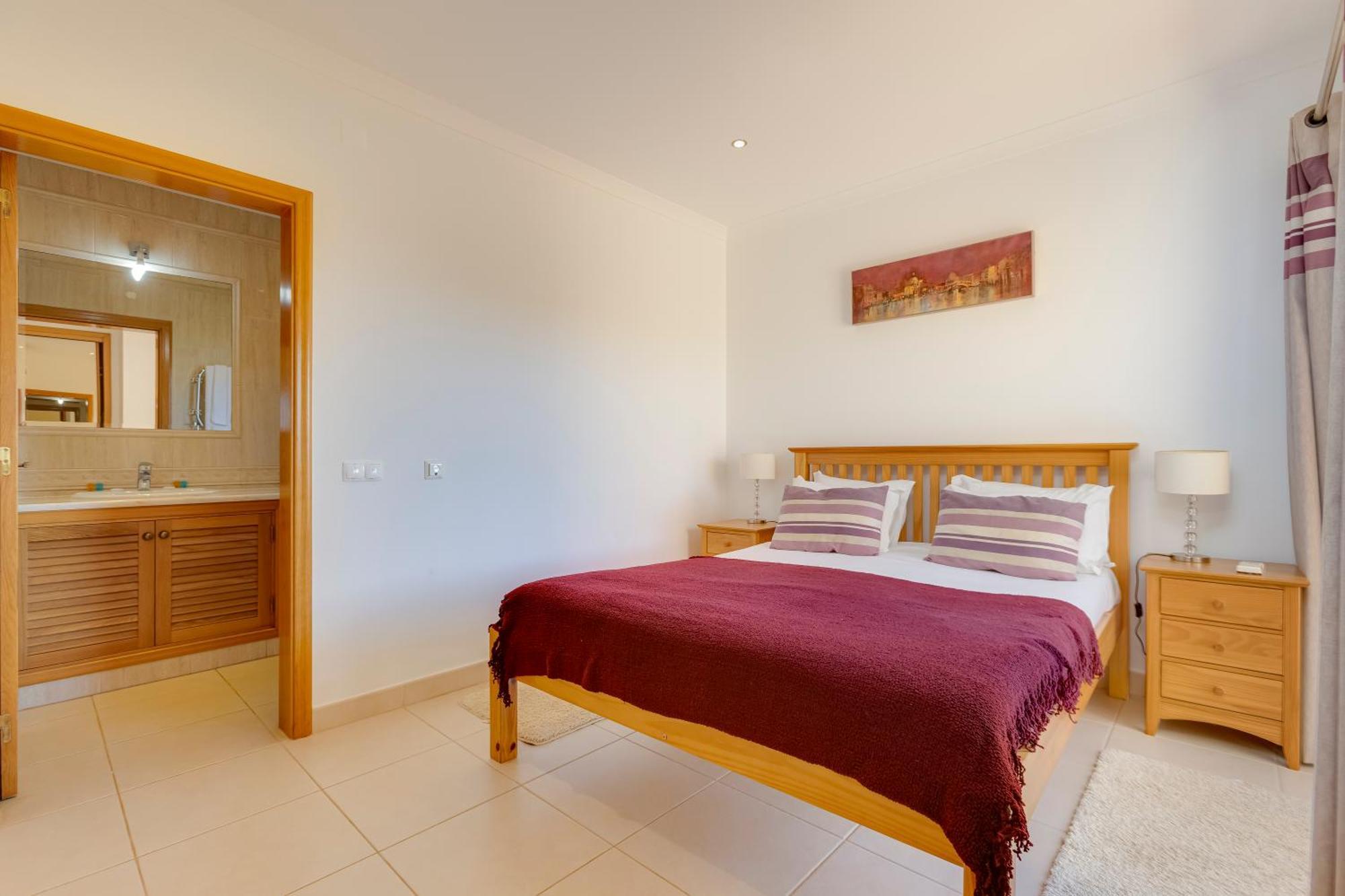 The View - Santo Antonio Villas, Golf & Spa Salema Bagian luar foto
